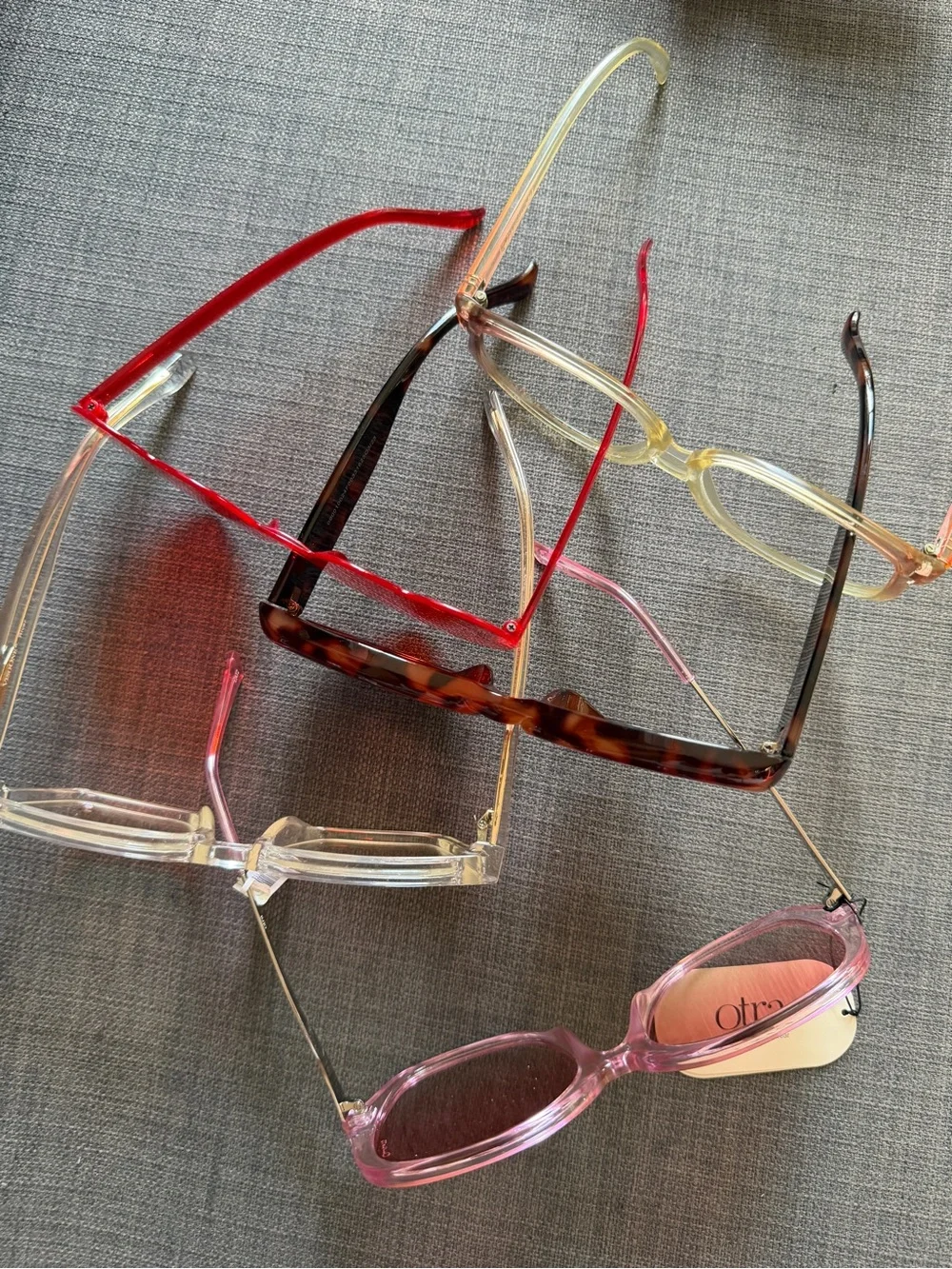 Variety MIX! Heart-Shaped Red and Mixed Color Sunglasses Set